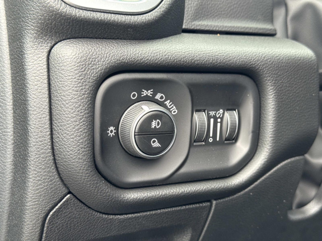 New 2026 Ram 1500 Big Horn 4x2 Crew Cab 5'7 Box  in ,  19