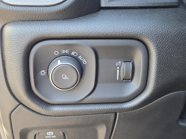 New 2026 Ram 1500 Tradesman 4x2 Crew Cab 5'7 Box  in ,  20