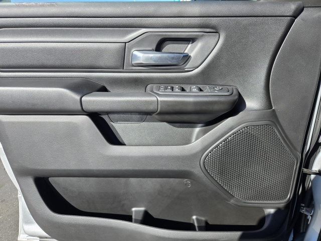 New 2026 Ram 1500 Tradesman 4x2 Crew Cab 5'7 Box  in ,  21
