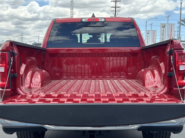 New 2026 Ram 1500 Tradesman 4x2 Crew Cab 5'7 Box  in ,  27