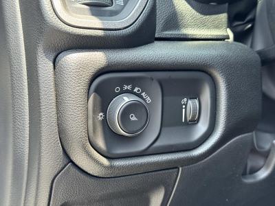 New 2026 Ram 1500 Tradesman 4x4 Crew Cab 5'7 Box  in ,  17