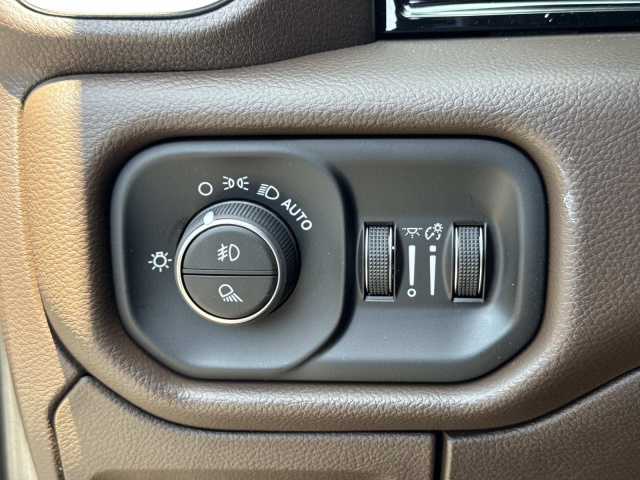 New 2026 Ram 1500 Laramie 4x4 Crew Cab 5'7 Box  in ,  19