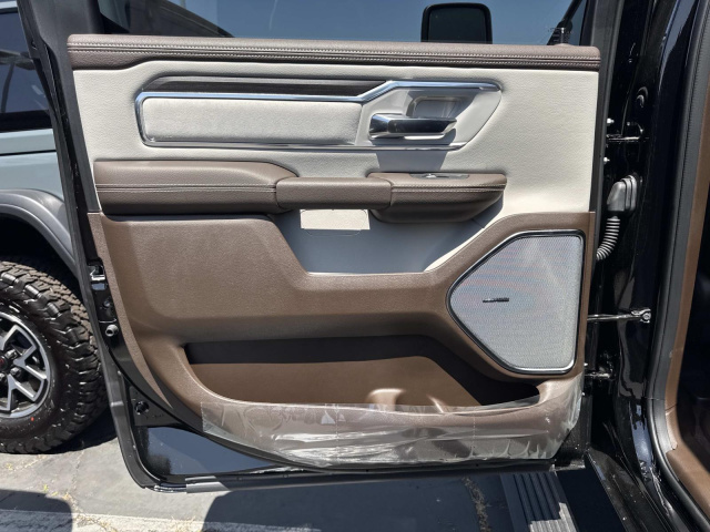 New 2026 Ram 1500 Laramie 4x4 Crew Cab 5'7 Box  in ,  25