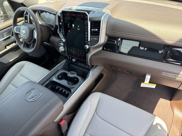 New 2026 Ram 1500 Laramie 4x4 Crew Cab 5'7 Box  in ,  33
