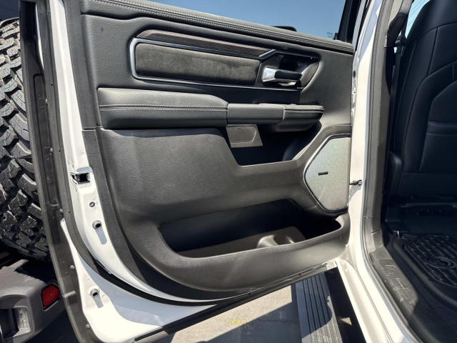 New 2026 Ram 1500 Laramie 4x4 Crew Cab 6'4 Box  in ,  25