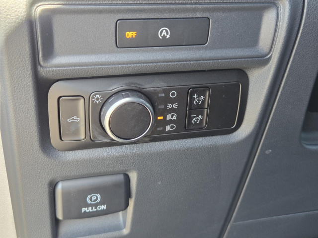 Used 2025 Ford F-150 STX 2WD SuperCrew 5.5' Box  in ,  18