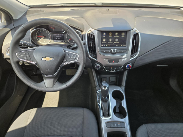 Used 2019 Chevrolet Cruze 4dr Sdn LT  in ,  5