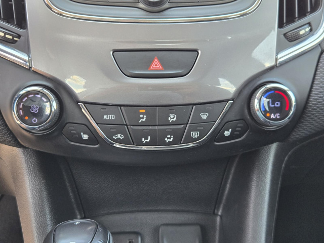 Used 2019 Chevrolet Cruze 4dr Sdn LT  in ,  10