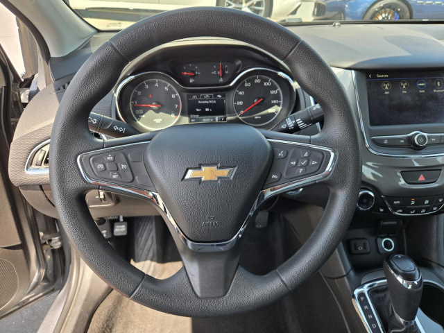 Used 2019 Chevrolet Cruze 4dr Sdn LT  in ,  15