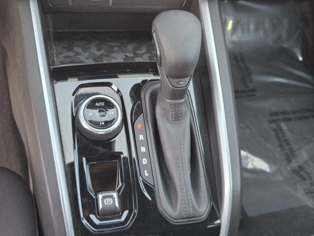 Used 2023 Chevrolet Colorado 4WD Crew Cab Trail Boss  in ,  12