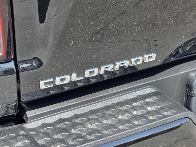 Used 2023 Chevrolet Colorado 4WD Crew Cab Trail Boss  in ,  34