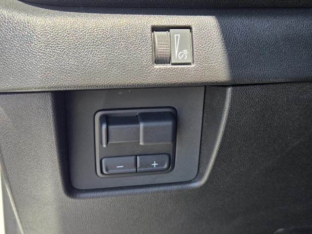 Used 2025 Chevrolet Colorado 4WD Crew Cab Trail Boss  in ,  18