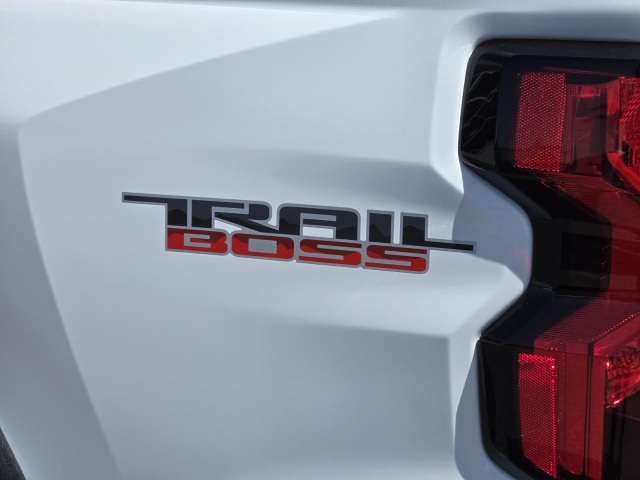 Used 2025 Chevrolet Colorado 4WD Crew Cab Trail Boss  in ,  33