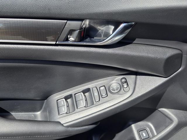 Used 2022 Honda Accord Sedan Sport SE 1.5T CVT  in ,  19