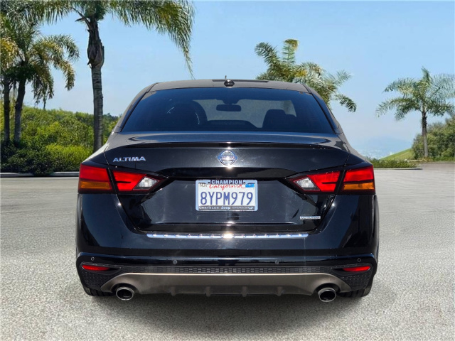 Used 2021 Nissan Altima 2.0 SR Sedan  in ,  4