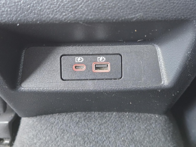 Used 2021 Nissan Altima 2.0 SR Sedan  in ,  27