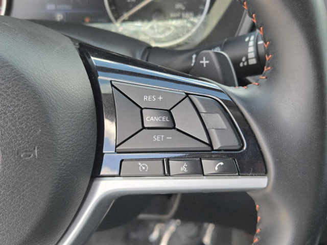Used 2025 Nissan Altima SR FWD  in ,  18