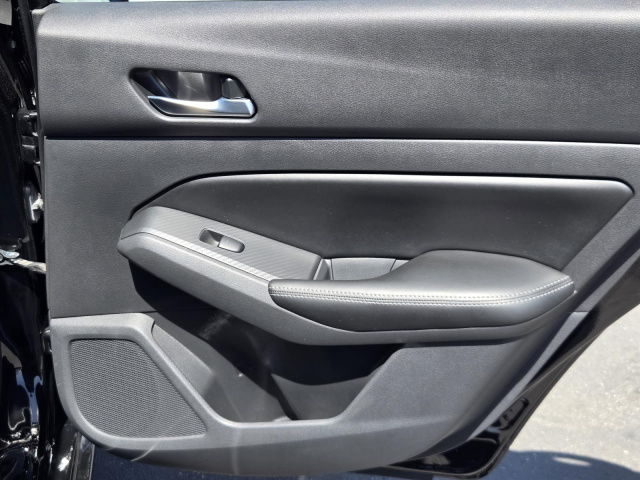 Used 2022 Nissan Altima 2.5 SV Sedan  in ,  30