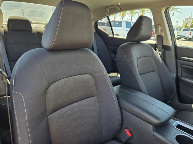Used 2022 Nissan Altima 2.5 SV Sedan  in ,  33
