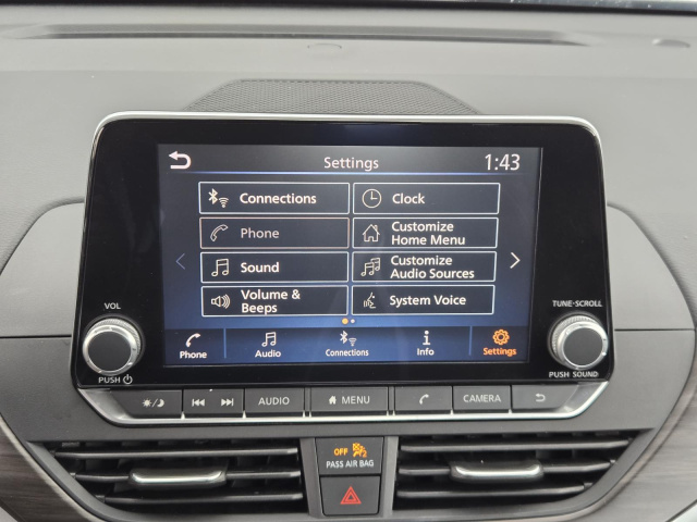 Used 2023 Nissan Altima 2.5 SV Sedan  in ,  6