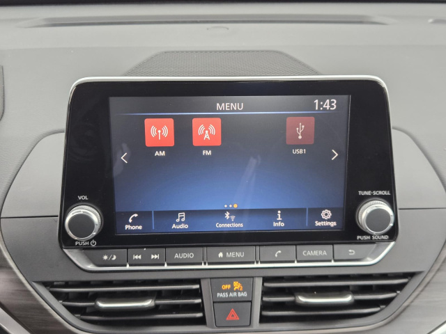 Used 2023 Nissan Altima 2.5 SV Sedan  in ,  9