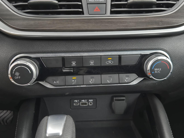 Used 2023 Nissan Altima 2.5 SV Sedan  in ,  10