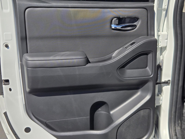 Used 2024 Nissan Frontier Crew Cab 4x4 SV  in ,  24