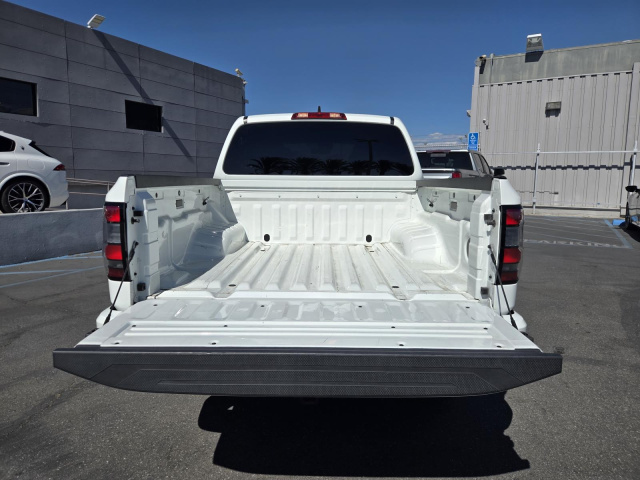 Used 2024 Nissan Frontier Crew Cab 4x4 SV  in ,  27