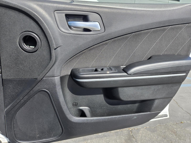 Used 2022 Dodge Charger SXT RWD  in ,  32