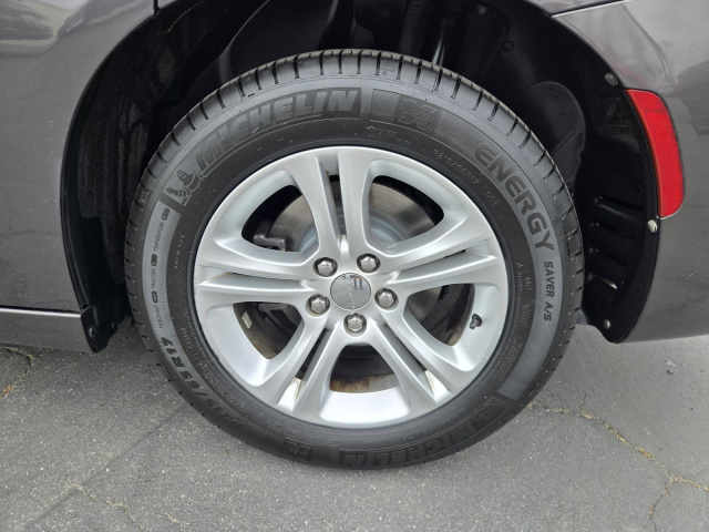 Used 2020 Dodge Charger SXT RWD  in ,  33