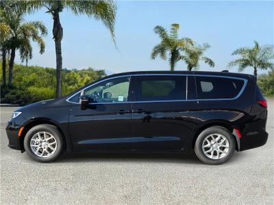 New 2026 Chrysler Pacifica Select FWD  in ,  1