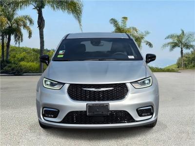 New 2026 Chrysler Pacifica Select FWD  in ,  2