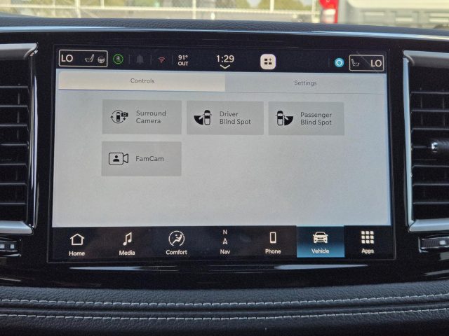 New 2027 Chrysler Pacifica Select AWD  in ,  11
