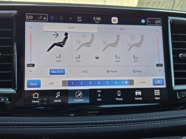 New 2027 Chrysler Pacifica Limited AWD  in ,  10