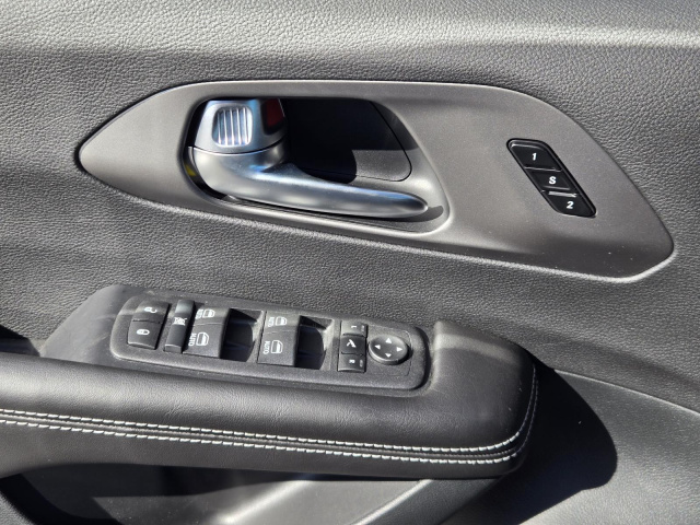 New 2027 Chrysler Pacifica Limited AWD  in ,  22