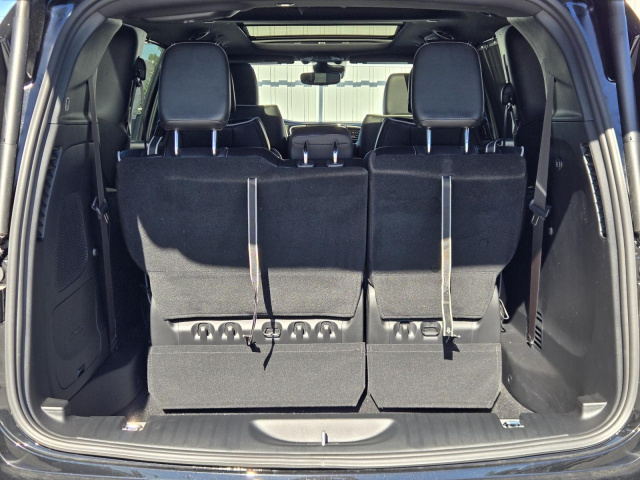 New 2027 Chrysler Pacifica Limited AWD  in ,  29