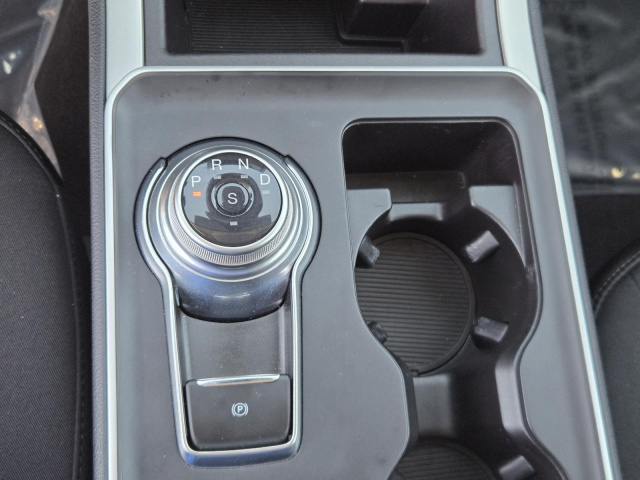 Used 2023 Ford Edge SE AWD  in ,  13