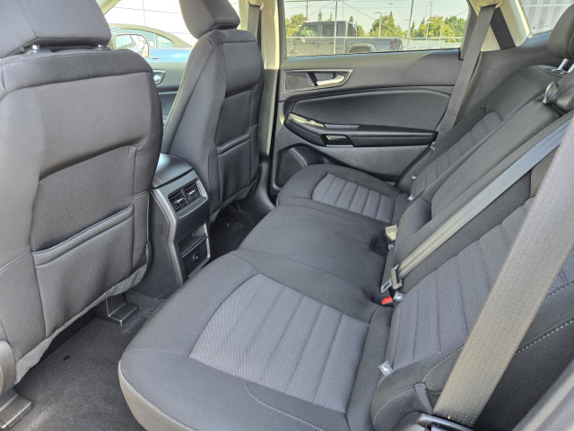 Used 2023 Ford Edge SE AWD  in ,  25