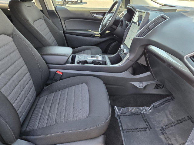 Used 2023 Ford Edge SE AWD  in ,  31
