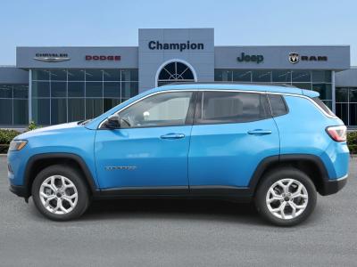 Used 2025 Jeep Compass Latitude 4x4  in ,  4