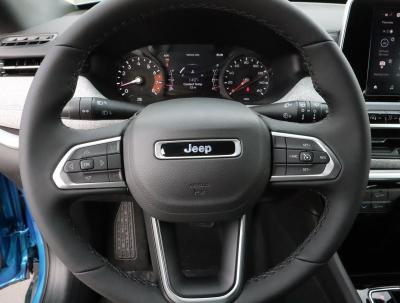 Used 2025 Jeep Compass Latitude 4x4  in ,  12