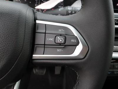 Used 2025 Jeep Compass Latitude 4x4  in ,  14