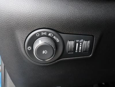 Used 2025 Jeep Compass Latitude 4x4  in ,  15