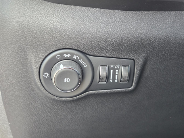 New 2026 Jeep Compass Latitude Altitude 4x4  in ,  19