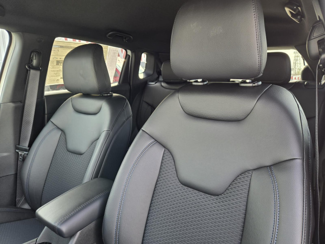 New 2026 Jeep Compass Latitude Altitude 4x4  in ,  23