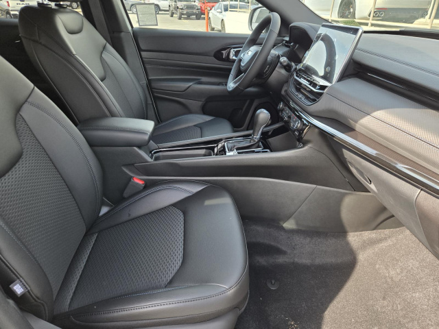 New 2026 Jeep Compass Latitude Altitude 4x4  in ,  32
