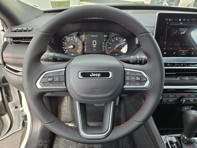 New 2026 Jeep Compass Trailhawk 4x4  in ,  15