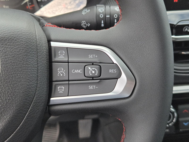 New 2026 Jeep Compass Trailhawk 4x4  in ,  17