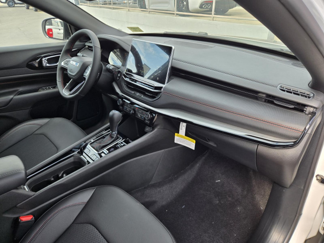 New 2026 Jeep Compass Trailhawk 4x4  in ,  30