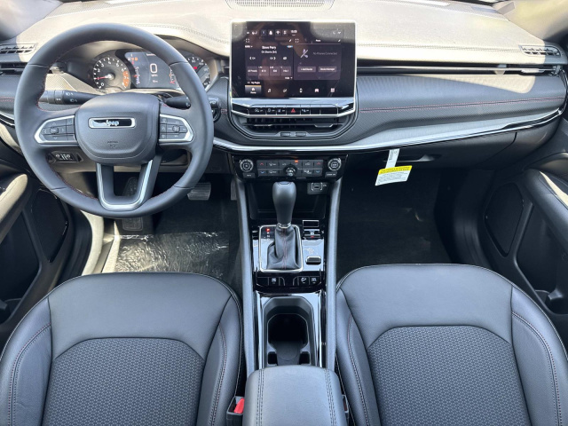 New 2026 Jeep Compass Trailhawk 4x4  in ,  5